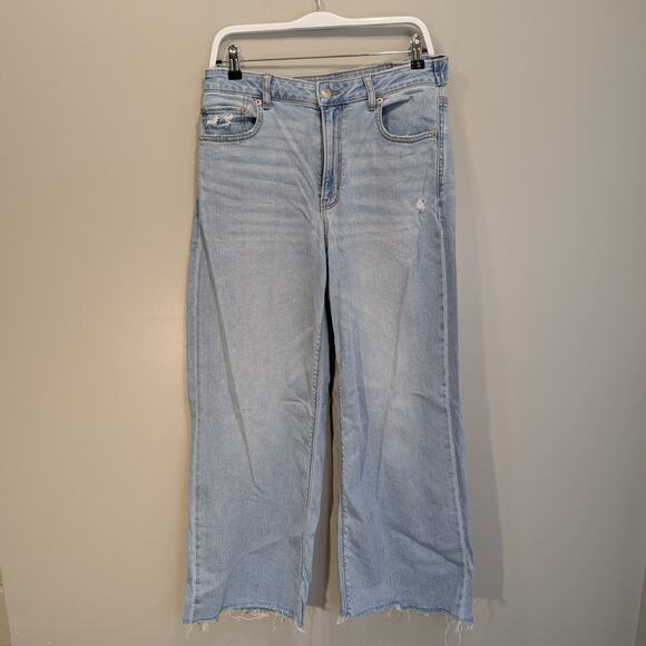 American Eagle Wide Leg Jean Frayed Hem Light Wash Baggy Slouchy - Size 8 - Picture 1 of 8